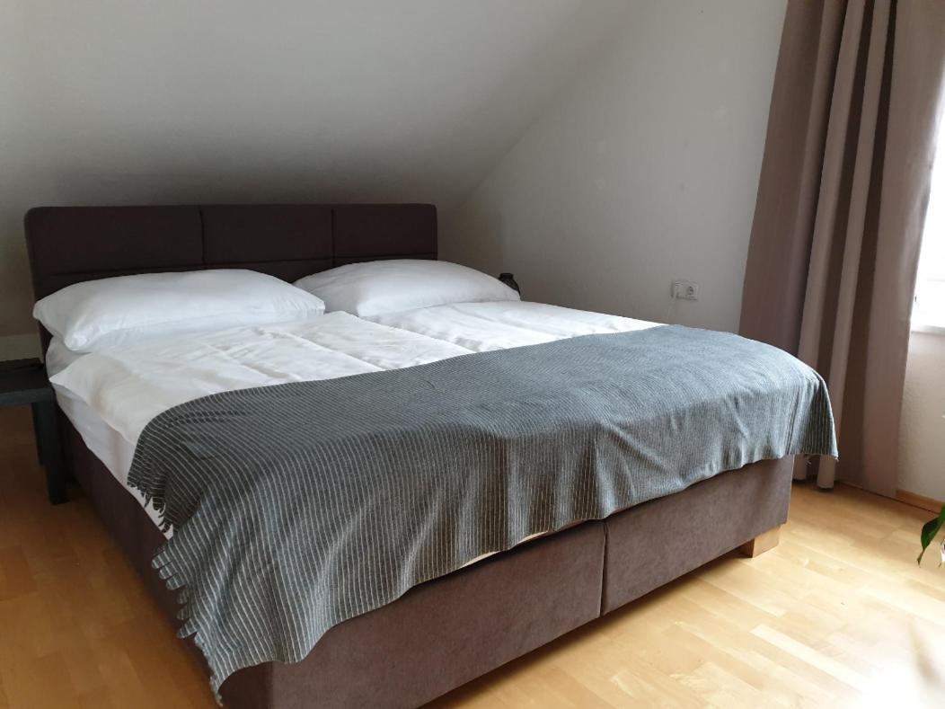 Dachgeschoss-Apartment In Landeck - 140M² Eksteriør billede